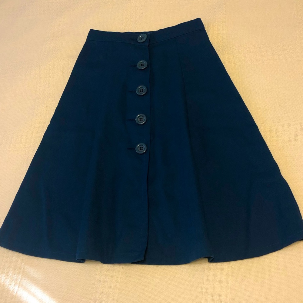 Beautiful women’s skirt!